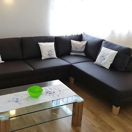 펜션 Beech Modern Retreat